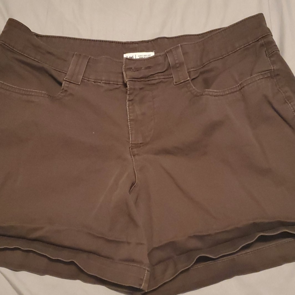 Brown Lee Shorts